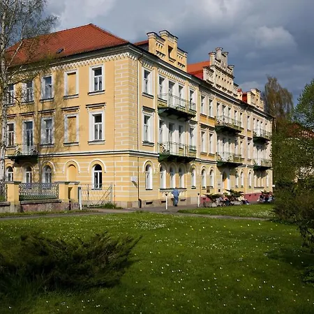 Luisa Hotel