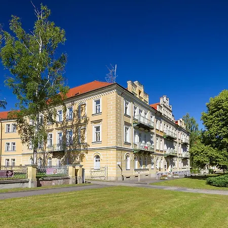 Luisa Hotel 3*