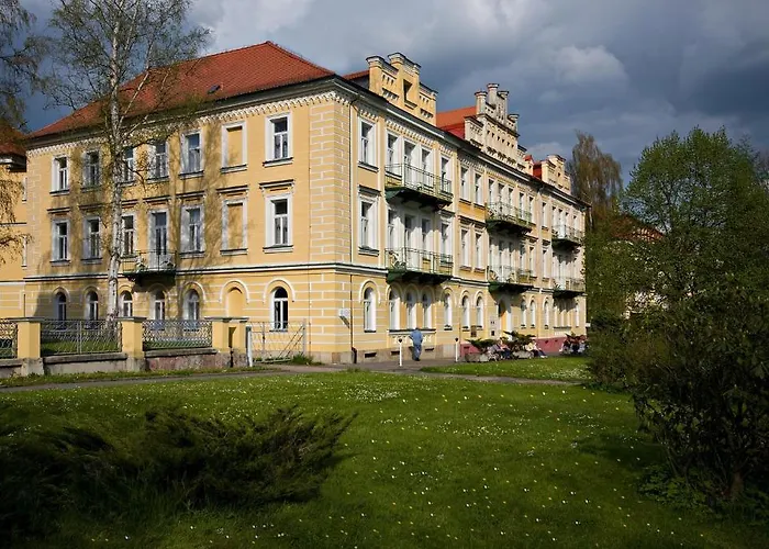 Luisa Hotel