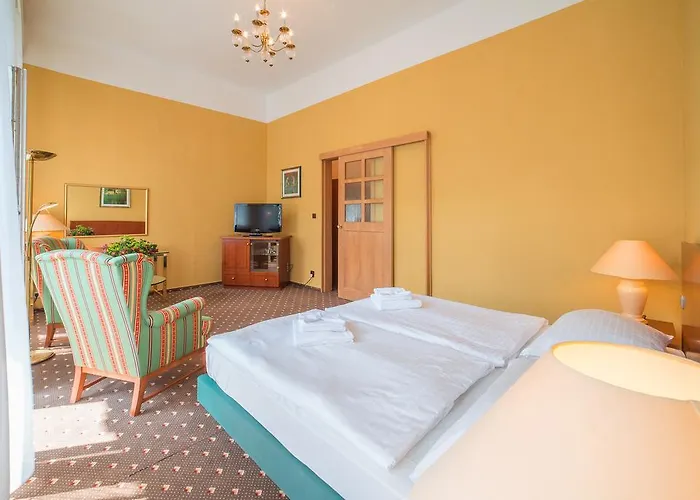 Luisa Hotel